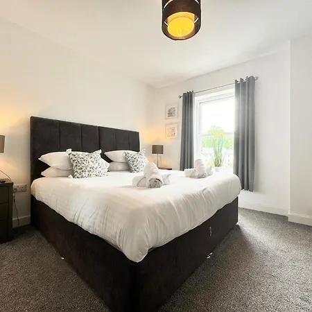 The Kipling Inn, 4 - Bed, Sleeps 7, Pets Welcome *