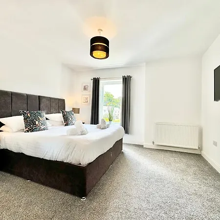 بيت للعطل The Kipling Inn, 4 - Bed, Sleeps 7, Pets Welcome *