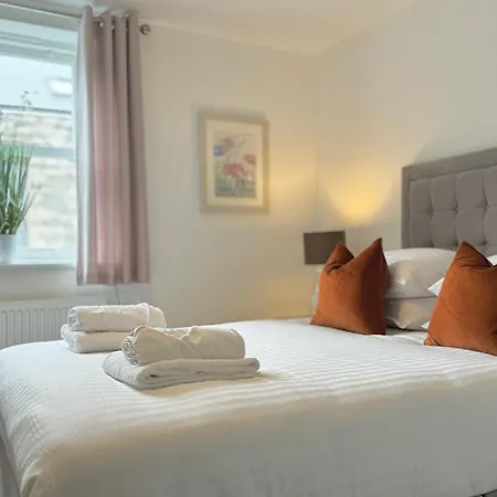 The Kipling Inn, 4 - Bed, Sleeps 7, Pets Welcome * ウルバーストン